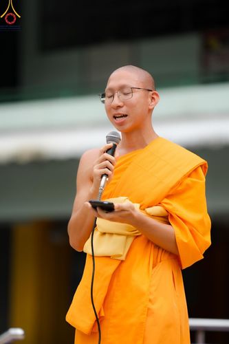 ภาพ No.129999:V.34 เพื่อธรรมเพื่อบางกล่ำ การรับบุญของเจ้าหน้าที่หน่วยงานต่างๆ  เพื่องานธรรมยาตราอัญเชิญพระบรมสารีริกธาตุ ประดิษฐาน ณ มหารัตนเจดีย์สิริปทุมสวรรค์ (เจดีย์อริยพุทธะ 5 พระองค์) ณ ศูนย์ปฏิบัติธรรมภาคใต้ อ.บางกล่ำ จ.สงขลา ระหว่างวันที่ 9-10 มีนาคม พ.ศ. 2567