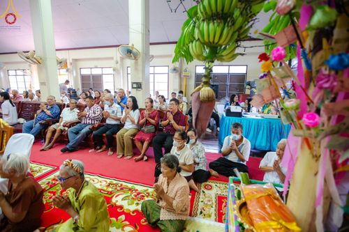 ภาพ No.165000:พิธีทอดกฐิน ณ วัดกลางเกาะระกำ ต.บ้านสร้าง อ.บางปะอิน จ.พระนครศรีอยุธยา ในโครงการกฐินสามัคคีทั่วไทย 30,000 วัด บูชาธรรม 80 ปี หลวงพ่อธัมมชโย โดยคณะศิษยานุศิษย์วัดพระธรรมกาย วันที่ 20 ตุลาคม พ.ศ. 2567