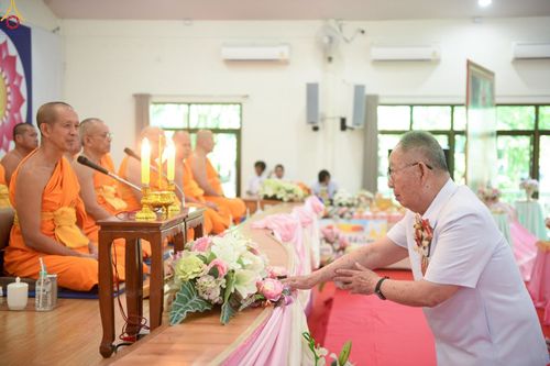 ภาพ No.261568:วันที่ 17-18 ตุลาคม พ.ศ. 2568 พิธีเจริญพระพุทธมนต์คณะสงฆ์ 108 กลั่นแผ่นดินองค์พระเจดีย์สระบุรี สมโภชองค์กฐิน และพิธีทอดกฐิน ณ ศูนย์ปฏิบัติธรรมสระบุรี ในโครงการกฐินสามัคคีทั่วไทย 30,000 วัด บูชาธรรม 81 ปี หลวงพ่อธัมมชโย โดยคณะศิษยานุศิษย์วัดพระธรรมกาย