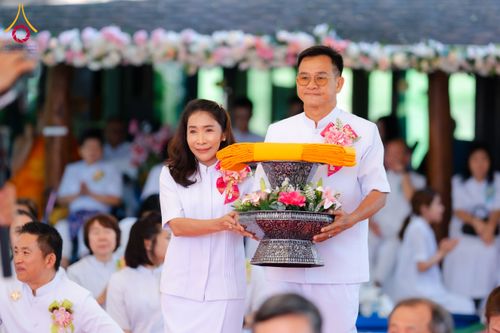 ภาพ No.174711:พิธีทอดกฐิน ศูนย์ปฏิบัติธรรมนานาชาติปาย อำเภอปาย จังหวัดแม่ฮ่องสอน พิธีวางดวงแก้ว โปรยรัตนชาติ สถาปนาอาคารปฏิบัติธรรม 80 ปี ครูบาไชยบูลย์ (หลวงพ่อธัมมชโย) วันที่ 27 ตุลาคม พ.ศ. 2567