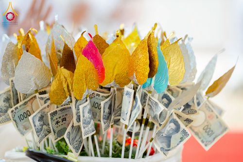 ภาพ No.220961:วันที่ 13 เมษายน พ.ศ. 2568 พิธีโปรยรัตนชาติปฐมเริ่มสถาปนาเจดีย์ และ พิธีเปิดหมู่บ้านปฏิบัติธรรม เพื่อการบรรลุธรรม ณ วัดป่าธรรมกายนานาชาติโทชิหงิ  ประเทศญี่ปุ่น