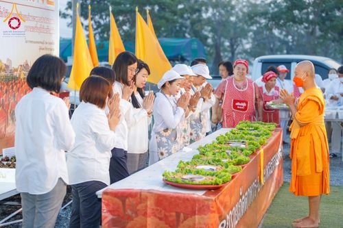 ภาพ No.119919:พิธีถวายภัตตาหารเป็นสังฆทาน แด่คณะพระธรรมยาตรา ปีที่ 12 วันที่ 28 มกราคม พ.ศ. 2567 ณ อนุสรณ์สถานบางปลา จ.นครปฐม