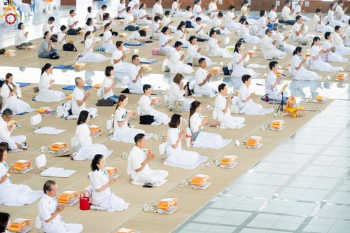 ภาพ No.213265:วันศุกร์ที่ 28 มีนาคม พ.ศ. 2568 (วันพระ แรม 15 ค่ำ เดือน 4) พิธีบุพเปตพลี ครั้งที่ 161 ร่วมอุทิศบุญแด่หมู่ญาติที่ล่วงลับไปแล้ว และสืบทอดอายุพระพุทธศาสนา ณ หอฉันคุณยายอาจารย์ฯ วัดพระธรรมกาย