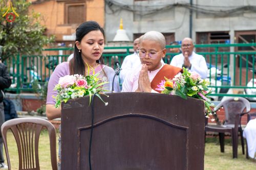 ภาพ No.209765:วันที่ 28 กุมภาพันธ์ พ.ศ.2568 พิธีเปิดโครงการบวชสามเณร พิธีถวายไทยธรรม พิธีขอขมามอบผ้าไตร  ณ เมืองปาตัน ประเทศเนปาล