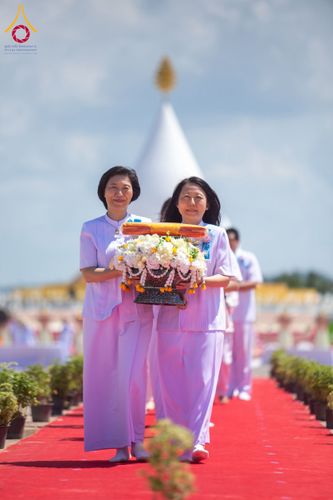 ภาพ No.211518:วันอาทิตย์ที่ 16 มีนาคม พ.ศ. 2568 พิธีทอดผ้าป่าฉลองปทุมเจดีย์ ณ ศูนย์อบรมเยาวชนปัตตานี