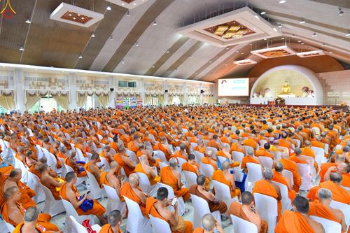 ภาพ No.231518:สัมมนาคณะสงฆ์ เพื่อการฟื้นฟูพระพุทธศาสนา  (ภาคตะวันออก 8 จังหวัด) ปราจีนบุรี ชลบุรี จันทบุรี ฉะเชิงเทรา นครนายก สระแก้ว ระยอง ตราด โครงการกฐินสามัคคีทั่วไทย 30,000 วัด ประจำปี พุทธศักราช 2568 ณ ศูนย์การศึกษาเขาแก้วเสด็จ  อาคารสภาธรรมทายาท  ต.บ้านนา อ.กบิ