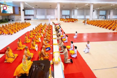 ภาพ No.120777:องค์กรปกครองส่วนท้องถิ่นปทุมฯ ร่วมคณะสงฆ์ ภาครัฐ ภาคเอกชน คณะศิษย์วัดพระธรรมกาย รวมใจพสกนิกรบำเพ็ญกุศลอุทิศถวายสมเด็จพระบูรพมหากษัตริยาธิราช พร้อมด้วยบูรพาจารย์ ผู้มีอุปการคุณต่อพระพุทธศาสนา และแผ่นดิน