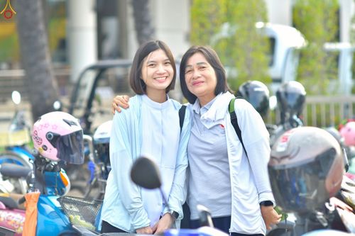 ภาพ No.247518:วันจันทร์ที่ 22 กันยายน พ.ศ. 2568 (วันพระ แรม 15 ค่ำ เดือน 10) พิธีบุพเปตพลี ครั้งที่ 170 ร่วมอุทิศบุญแด่หมู่ญาติที่ล่วงลับไปแล้ว และสืบทอดอายุพระพุทธศาสนา ณ หอฉันคุณยายอาจารย์ฯ วัดพระธรรมกาย