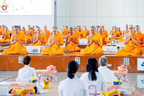 ภาพ No.184784:พิธีถวายภัตตาหารเมนูสวรรค์ "เพื่อการบรรลุธรรม" เนื่องในวาระอายุวัฒนมงคล 84 ปี หลวงพ่อทัตตชีโว วันเสาร์ที่ 21 ธันวาคม พ.ศ. 2567 ณ หอฉันคุณยายอาจารย์ฯ วัดพระธรรมกาย