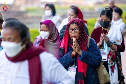 ภาพ No.130461:พิธีบรรพชาธรรมทายาท ในโครงการบรรพชา 1,250 รูป ณ แดนประสูติ สวนลุมพินี ประเทศเนปาล วันที่ 9 มีนาคม พ.ศ. 2567