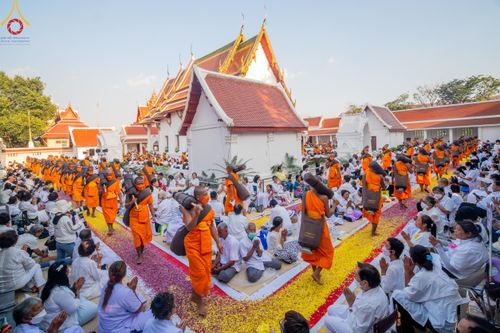 ภาพ No.113268:พิธีต้อนรับพระธรรมยาตรา ปีที่ 12 วันที่ 15 มกราคม พ.ศ. 2567 ณ วัดโบสถ์บน จ.นนทบุรี