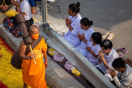 ภาพ No.120178:พิธีต้อนรับพระธรรมยาตรา ในโครงการธรรมยาตรา กตัญญูบูชา มหาปูชนียาจารย์ พระมงคลเทพมุนี(สด จนฺทสโร) พระผู้ปราบมาร อนุสรณ์สถาน 7 แห่ง ปีที่ 12 วันที่ 28 มกราคม พ.ศ. 2567 ณ วัดพระธรรมกาย จ.ปทุมธานี