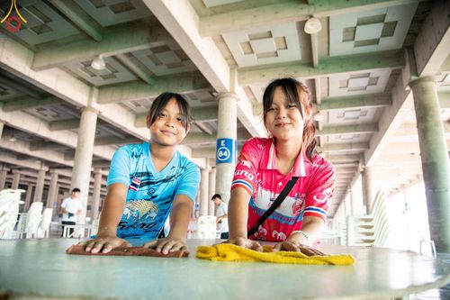 ภาพ No.60685:V.38 ทุ่มพลังเพื่อพ่อครบ 80 ปี ภาพการเตรียมงานของหน่วยงานต่างๆ เพื่อพิธีฉลองอายุวัฒนมงคล 80 ปี หลวงพ่อธัมมชโย และรับถวายมหาสังฆทาน 10,000 กว่าวัดทั่วประเทศ ในวันคุ้มครองโลก วันจันทร์ที่ 22 เมษายน พ.ศ. 2567