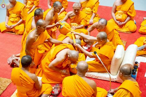 ภาพ No.232436:วันเสาร์ที่ 5 กรกฎาคม พ.ศ. 2568 พิธีบรรพชาอุปสมบท ธรรมทายาท โครงการบรรพชาอุปสมบทหมู่ รุ่นเข้าพรรษา ,  โครงการบวชพระนานาชาติ AEC & WAB รุ่นที่ 9 ณ วัดพระธรรมกาย