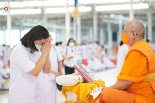 ภาพ No.80588:พิธีถวายทุนสนับสนุนการสร้าง พระไตรปิฎกฉบับธรรมชัย วันเสาร์ที่ 29 เมษายน พ.ศ. 2566 ณ สภาธรรมกายสากล วัดพระธรรมกาย