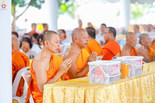 ภาพ No.236558:วันพุธที่ 30 กรกฏาคม  พ.ศ. 2568 พิธีถวายมหาสังฆทาน 81 วัด 81 ปี หลวงพ่อธัมชโย ครั้งที่ 2  ณ ศูนย์ปฏิบัติธรรมสวนผึ้ง ต.ท่าเคย อ.สวนผึ้ง จ.ราชบุรี