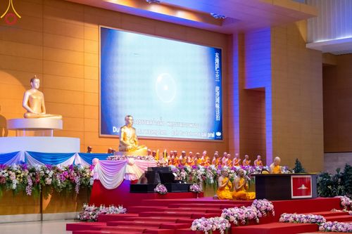 ภาพ No.154339:พิธีบูชาครูผู้ค้นพบวิชชาธรรมกาย ณ สภาธรรมกายสากล วัดพระธรรมกาย วันอังคารที่ 17 กันยายน พ.ศ. 2567