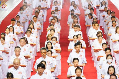 ภาพ No.154566:พิธีทอดผ้าป่าสมทบกฐินวัดพระธรรมกาย และสมทบกฐิน 30,000 วัดทั่วไทย ครั้งที่ 2 ณ สภาธรรมกายสากล วัดพระธรรมกาย วันอังคารที่ 17 กันยายน พ.ศ. 2567