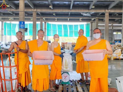 ภาพ No.123416:V.25 ชิตังเม การเตรียมงาน เก็บงาน การรับบุญของเจ้าหน้าที่หน่วยงานต่างๆ เพื่อโครงการธรรมยาตรา กตัญญูบูชา มหาปูชนียาจารย์ พระมงคลเทพมุนี (สด จนฺทสโร) พระผู้ปราบมาร อนุสรณ์สถาน 7 แห่ง ปีที่ 12 ระหว่างวันที่ 2 - 31 มกราคม พ.ศ.2567