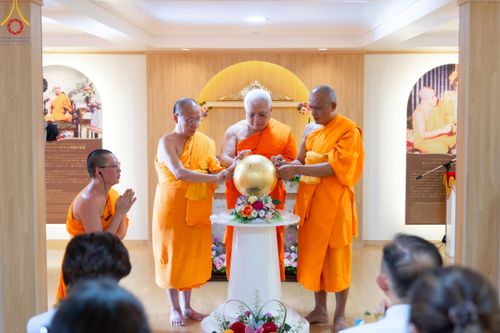 ภาพ No.141700:พิธีประดิษฐานลูกนิมิตมหาสมบัติ  ผูกสีมา สถาปนาอุโบสถ "บูชาธรรม 80 ปี หลวงพ่อธัมมชโย" ณ วัดพระธรรมกายโทชิหงิ ประเทศญี่ปุ่น วันอาทิตย์ที่ 16 มิถุนายน พ.ศ. 2567