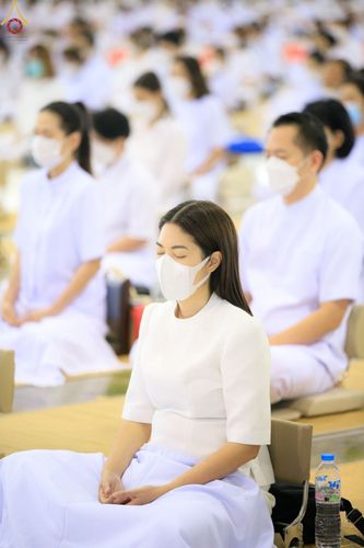 ภาพ No.75623:วัดพระธรรมกายจัด งานบุญวันอาทิตย์ต้นเดือน  มีกิจกรรมดังนี้ พิธีตักบาตร, พิธีบูชาข้าวพระ พระธรรมยาตรารับประกาศนียบัตร โครงการธรรมยาตราฯ ปีที่ 11 ในวันที่ 5 กุมภาพันธ์ พ.ศ. 2566 ณ วัดพระธรรมกาย อ.คลองหลวง จ.ปทุมธานี