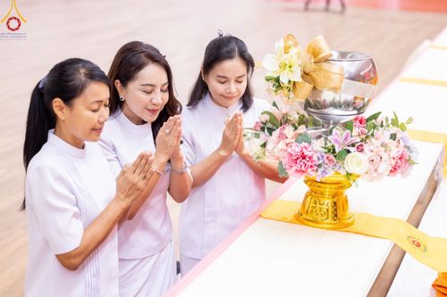 ภาพ No.206958:พิธีถวายโคมมาฆประทีป น้อมถวายเป็นพุทธบูชา แด่คณะพระภิกษุ สามเณร วัดพระธรรมกาย วันอาทิตย์ที่ 9 กุมภาพันธ์ พ.ศ. 2568 ณ ห้องแก้วสารพัดนึก 2 สภาธรรมกายสากล วัดพระธรรมกาย จังหวัดปทุมธานี