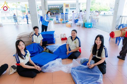 ภาพ No.199954:พิธีทอดผ้าป่าทำนุบำรุงศาสนสถาน ณ วัดบางช้างใต้ ตำบลบางช้าง อำเภอสามพราน จังหวัดนครปฐม ในโครงการธรรมยาตรา กตัญญูบูชา มหาปูชนียาจารย์ พระมงคลเทพมุนี(สด จนฺทสโร) พระผู้ปราบมาร อนุสรณ์สถาน 7 แห่ง ปีที่ 13 วันที่ 22 มกราคม พ.ศ. 2568