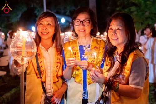 ภาพ No.225777:วันอาทิตย์ที่ 11 พฤษภาคม พ.ศ. 2568 วัดพระธรรมกายแคลิฟอร์เนีย จัดงานวิสาขบูชานานาชาติ และถวายมหาสังฆทานคณะสงฆ์ 120 รูป