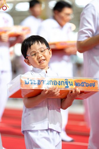 ภาพ No.167769:พิธีทอดกฐิน และ พิธีกรานกฐิน ในวันอาทิตย์ที่ 3 พฤศจิกายน พ.ศ. 2567 ณ วัดพระธรรมกาย จ.ปทุมธานี