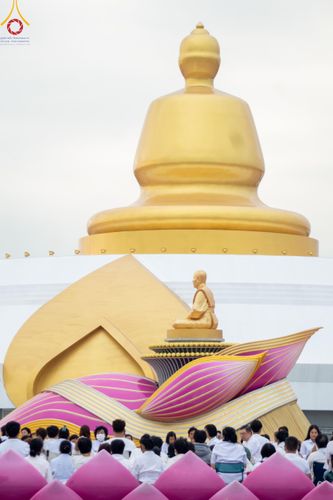 ภาพ No.118533:พิธีตักบาตรพระธรรมยาตรา ปีที่ 12 ณ อนุสรณ์สถานลำดับที่ 5 สถานที่เผยแผ่วิชชาธรรมกายครั้งแรก อนุสรณ์สถานบางปลา จ.นครปฐม วันที่ 25 มกราคม พ.ศ. 2567