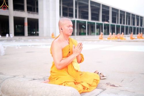 ภาพ No.58294:V.41 เทหมดใจ  ลุยต่อไป ร้อยซาวปี การเตรียมงาน การปฏิบัติงาน และการเก็บงาน ของเจ้าหน้าที่หน่วยงานต่างๆ เพื่อพิธีฉลองอายุวัฒนมงคล 80 ปี หลวงพ่อธัมมชโย และรับถวายมหาสังฆทาน 10,000 กว่าวัดทั่วประเทศ ในวันคุ้มครองโลก จันทร์ที่ 22 เมษายน พ.ศ. 2567