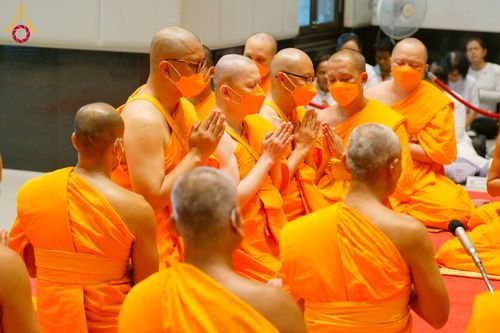 ภาพ No.62179:พิธีอุปสมบทในโครงการอุปสมบทหมู่ บูชาธรรมหลวงพ่อธัมมชโย พ.ศ.2567 ณ อุโบสถ วัดพระธรรมกาย จ.ปทุมธานี วันที่ 13-15 เมษายน พ.ศ. 2567