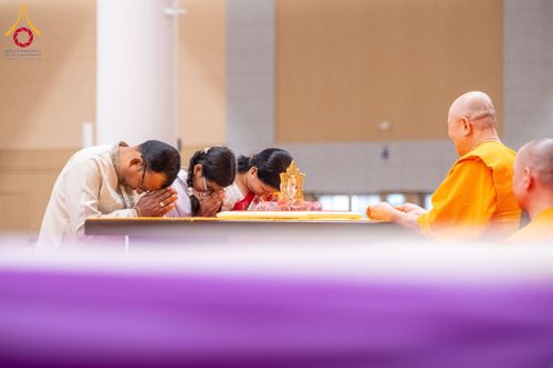 ภาพ No.207599:พิธีมอบโล่พระราชทาน สมเด็จพระกนิษฐาธิราชเจ้า กรมสมเด็จพระรัตนราชสุดาฯ สยามบรมราชกุมารี และโล่เกียรติยศโครงการตอบปัญหาธรรมะ "ทางก้าวหน้า" ครั้งที่ 42 พิธีมอบโล่วัชรเกียรติยศ โครงการตอบปัญหาศีลธรรมเพื่อสันติภาพโลก (WORLD-PEC) ครั้งที่ 18 วันที่ 12 ก.พ. 2568