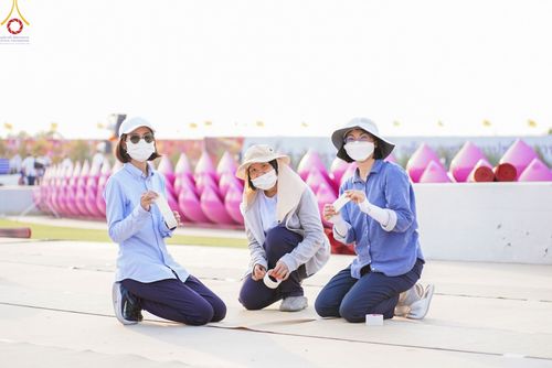 ภาพ No.117869:V.17 สำเร็จๆ การเตรียมงาน เก็บงาน การรับบุญของเจ้าหน้าที่หน่วยงานต่างๆ เพื่อโครงการธรรมยาตรา กตัญญูบูชามหาปูชนียาจารย์ พระมงคลเทพมุนี (สด จนฺทสโร) พระผู้ปราบมาร อนุสรณ์สถาน 7 แห่ง ปีที่ 12 ระหว่างวันที่ 2 - 31 มกราคม พ.ศ.2567