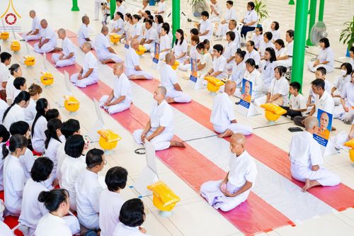 ภาพ No.156788:พิธีบรรพชาอุปสมบท ธรรมทายาท โครงการอุปสมบทหมู่บูชาธรรมครบรอบ 107 ปี วันครูผู้ค้นพบวิชชาธรรมกาย ณ โบสถ์พระไตรปิฏก วัดพระธรรมกาย วันเสาร์ที่ 14 กันยายน พ.ศ. 2567