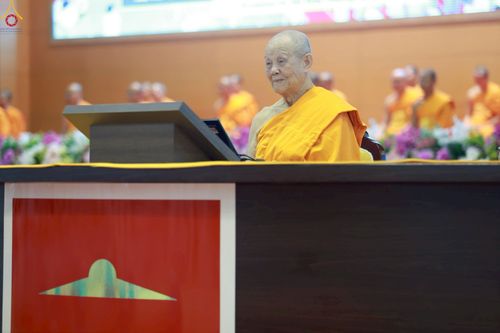 ภาพ No.251682:วันที่ 10 ตุลาคม พ.ศ. 2568 พิธีทอดผ้าป่าสมทบกฐินวัดพระธรรมกาย และสมทบกฐิน 30,000 กว่าวัดทั่วประเทศ ครั้งที่ 3 ณ สภาธรรมกายสากล วัดพระธรรมกาย