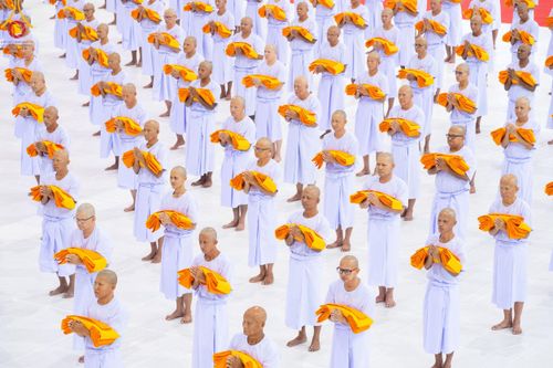 ภาพ No.180663:พิธีบรรพชาอุปสมบท โครงการอุปสมบทบูชาธรรมมหาปูชนียาจารย์ ประจำปีพุทธศักราช 2567 วันเสาร์ที่ 7 ธันวาคมพ.ศ. 2567 ณ วัดพระธรรมกาย จ.ปทุมธานี