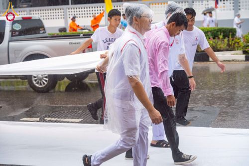 ภาพ No.226202:วันอาทิตย์ที่ 25 พฤษภาคม พ.ศ. 2568 พิธีตักบาตรพระ 1,000 รูปเมืองตรัง ครบรอบ 110 ปี เมืองทับเที่ยง ถวายเป็นพุทธบูชา ถวายเป็นพระราชกุศลแด่รัชกาลที่ 10 และอุทิศส่วนกุศลแด่อดีตเจ้าเมืองตรัง และบรรพบุรุษ ณ บริเวณหน้าศาลากลางจังหวัดตรัง ถนนพระราม 6