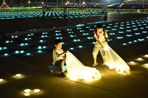 ภาพ No.58350:V.41 เทหมดใจ  ลุยต่อไป ร้อยซาวปี การเตรียมงาน การปฏิบัติงาน และการเก็บงาน ของเจ้าหน้าที่หน่วยงานต่างๆ เพื่อพิธีฉลองอายุวัฒนมงคล 80 ปี หลวงพ่อธัมมชโย และรับถวายมหาสังฆทาน 10,000 กว่าวัดทั่วประเทศ ในวันคุ้มครองโลก จันทร์ที่ 22 เมษายน พ.ศ. 2567