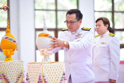 ภาพ No.227207:วันอังคารที่ 3 มิถุนายน พ.ศ. 2568 นายอำเภอคลองหลวง นำพสกนิกรรวมใจภักดิ์ สมเด็จพระนางเจ้าฯ พระบรมราชินี เนื่องในโอกาสวันเฉลิมพระชนมพรรษา ณ อาคารปลูกศรัทธา 2 วัดพระธรรมกาย อ.คลองหลวง จ.ปทุมธานี