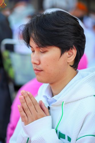 ภาพ No.292407:วันที่ 11 มกราคม พ.ศ. 2569 พิธีตักบาตรพระธรรมยาตรา ณ อนุสรณ์สถานคลองบางนางแท่น อ.สามพราน จ.นครปฐม ในโครงการธรรมยาตรา กตัญญูบูชา มหาปูชนียาจารย์ พระมงคลเทพมุนี(สด จนฺทสโร) พระผู้ปราบมาร อนุสรณ์สถาน 7 แห่ง ปีที่ 14