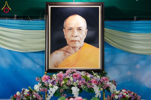 ภาพ No.299154:วันที่ 21 มกราคม พ.ศ. 2569 พิธีถวายภัตตาหารเป็นสังฆทาน แด่พระธรรมยาตรา ณ อนุสรณ์สถานบางปลา วัดบางปลา อำเภอบางเลน จังหวัดนครปฐม ในโครงการธรรมยาตรา กตัญญูบูชา มหาปูชนียาจารย์ พระมงคลเทพมุนี(สด จนฺทสโร) พระผู้ปราบมาร อนุสรณ์สถาน 7 แห่ง ปีที่ 14