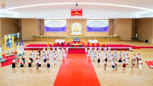 ภาพ No.311895:วันอังคารที่ 3 มีนาคม พ.ศ.2569 พิธีมอบโล่วัชรเกียรติยศ โครงการตอบปัญหาธรรมะทางก้าวหน้า ครั่งที่ 43, พิธีมอบโล่วัชรเกียรติยศ โครงการสอบตอบปัญหาศีลธรรม เพื่อสันติภาพโลก (World-Pec) ครั้งที่ 19 ณ สภาธรรมกายสากล วัดพระธรรมกาย