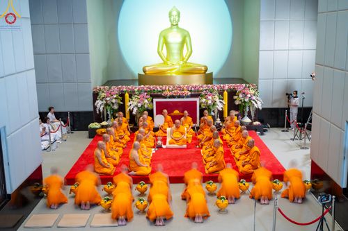 ภาพ No.137808:พิธีอุปสมบทสามเณรอุทิศชีวิต 11 รูป วันวิสาขบูชา พุธที่ 22 พฤษภาคม พ.ศ.2567 ณ อุโบสถ วัดพระธรรมกาย