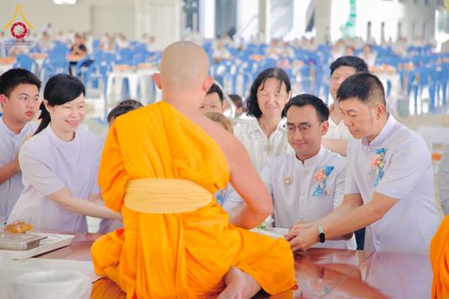 ภาพ No.315300:วันพุธที่ 18 กุมภาพันธ์ พ.ศ. 2569 พิธีบุพเปตพลี ครั้งที่ 179 ณ หอฉันคุณยายอาจารย์ฯ วัดพระธรรมกาย