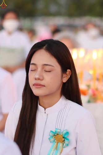 ภาพ No.302250:วันที่ 23 มกราคม พ.ศ. 2569 พิธีจุดประทีปธรรมถวายเป็นพุทธบูชา (ภาพชุดที่ 2) และบูชาธรรมมหาปูชนียาจารย์  ณ อนุสรณ์สถานลำดับที่ 5 สถานที่เผยแผ่วิชชาธรรมกายครั้งแรก อนุสรณ์สถานบางปลา วัดบางปลา อำเภอบางเลน จังหวัดนครปฐม ในโครงการธรรมยาตรา กตัญญูบูชา มหาปูชนีย