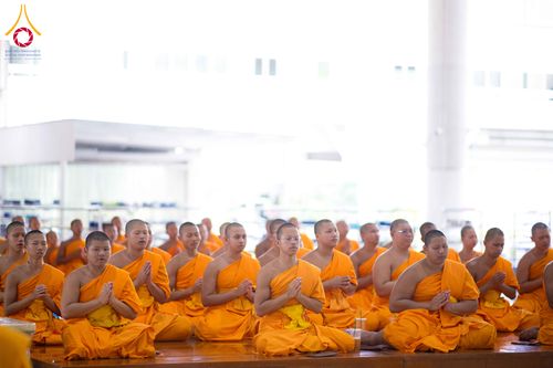 ภาพ No.329940:วันที่ 23 พฤษภาคม พ.ศ. 2569 พิธีถวายภัตตาหารเมนูสวรรค์ เพื่อการบรรลุธรรม ณ หอฉันคุณยายอาจารย์ฯ วัดพระธรรมกาย จังหวัดปทุมธานี