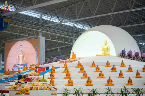 ภาพ No.308303:วันที่ 1  กุมภาพันธ์ พ.ศ. 2569 พิธีบูชาข้าวพระอาทิตย์ต้นเดือน ณ สภาธรรมกายสากล วัดพระธรรมกาย