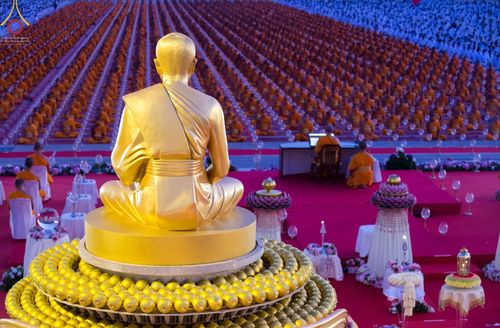 ภาพ No.75245:พิธีจุดประทีปถวายเป็นพุทธบูชา และบูชาธรรมมหาปูชนียาจารย์ ในโครงการธรรมยาตรากตัญญูบูชา มหาปูชนียาจารย์ พระมงคลเทพมุนี(สด จนฺทสโร) พระผู้ปราบมาร ปีที่ 11 ณ อนุสรณ์สถานลำดับที่ 7 สถานที่ขยายวิชชาธรรมกาย วัดพระธรรมกาย จ.ปทุมธานี วันที่ 31 มกราคม พ.ศ. 2566