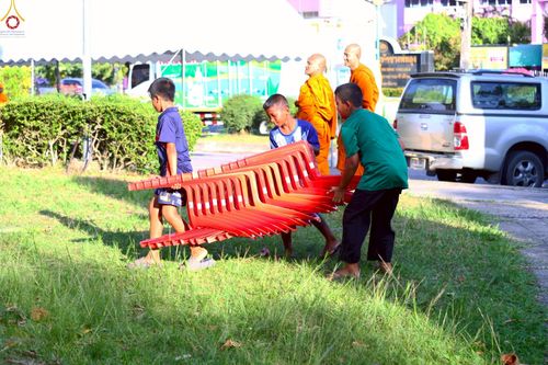 ภาพ No.236769:วันที่ 26-27 กรกฎาคม พ.ศ. 2568 ภาพการเตรียมงาน - เก็บงาน มหาสังฆทานครั้งยิ่งใหญ่ ตักบาตรพระ 1,000 รูป ทำบุญเมืองพัทลุง